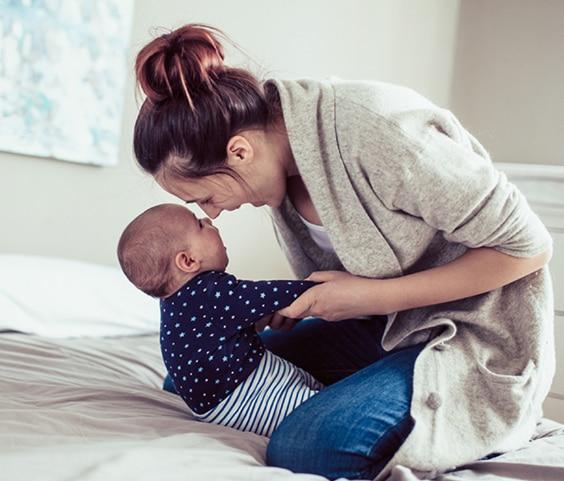 10 THINGS EVERY NEW MUM SHOULD HAVE! | The Milky Tee Company