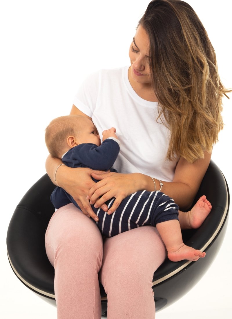 PLAIN WHITE Breastfeeding T-shirt The Milky Tee Company